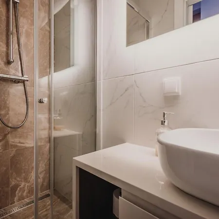 ZEUS Design Apartments Wasserwelt Wenen Buitenkant foto